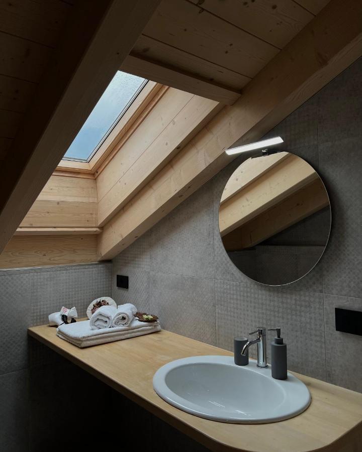 B&B La Casa Del Sole ซิอาโน ดิ ฟิเอมเม ภายนอก รูปภาพ